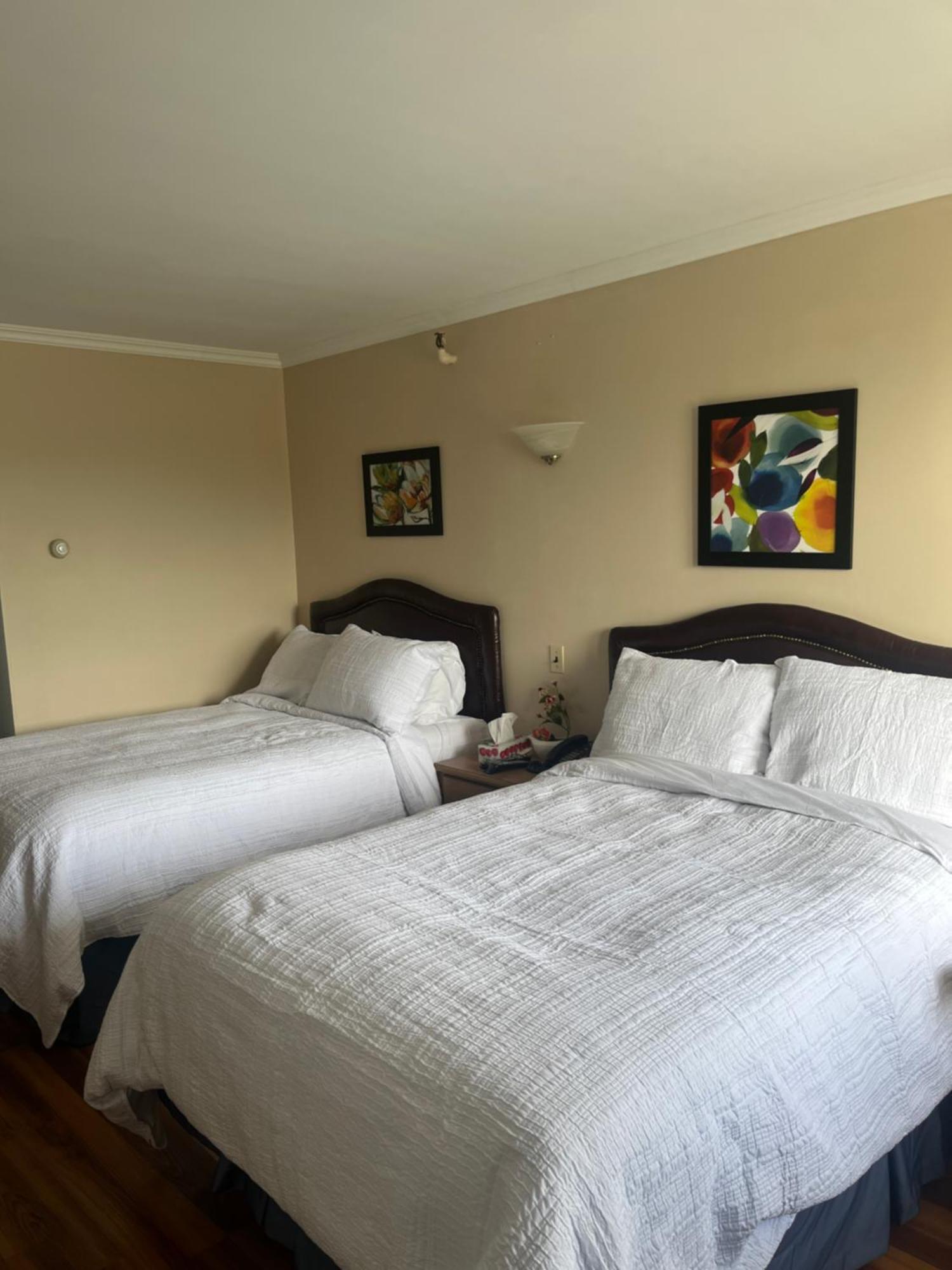 Hotel Motel Le Chateau Lac-Megantic Ngoại thất bức ảnh